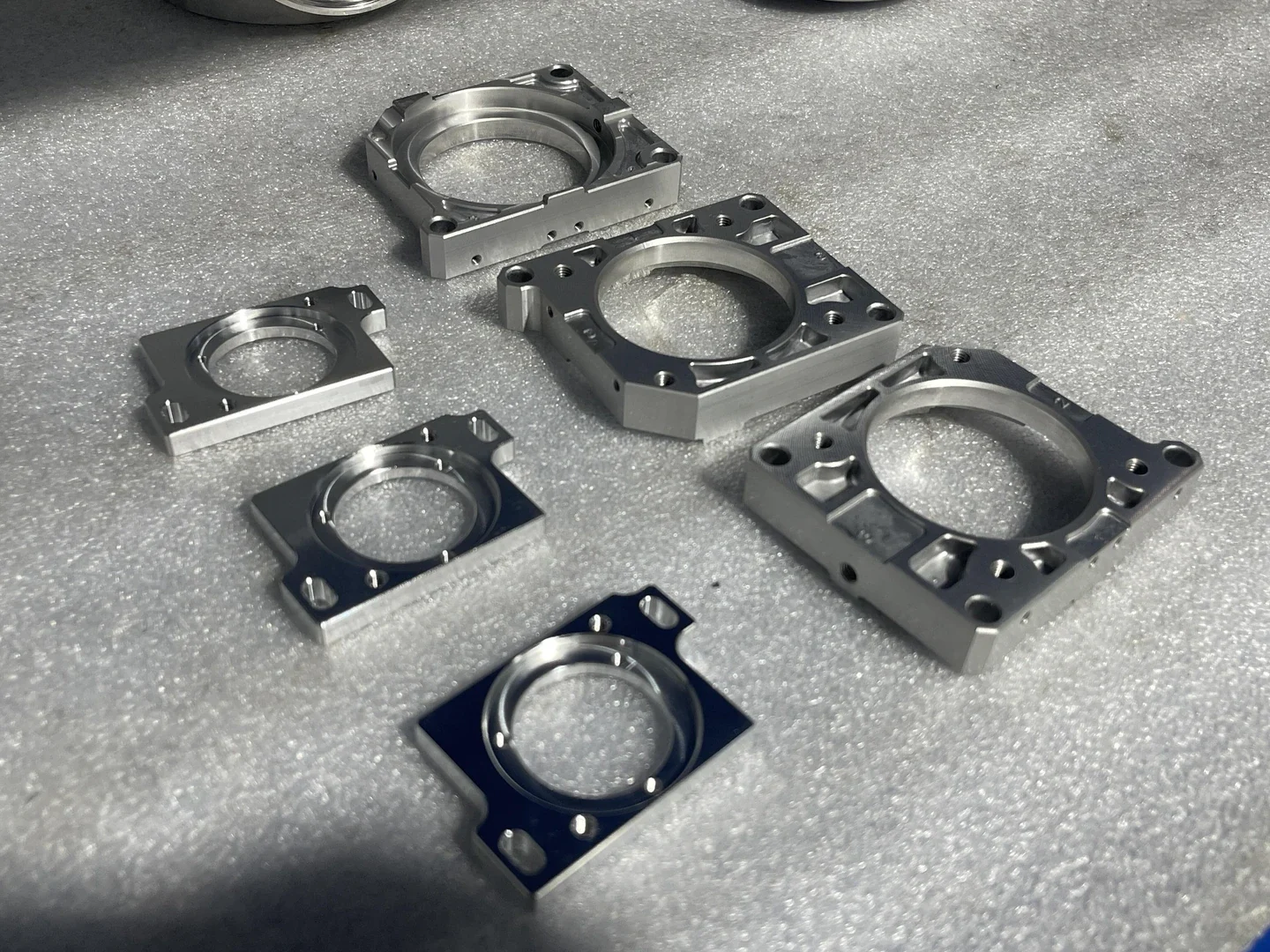 Hygienic design and precision CNC machined parts for tray sealing equipment