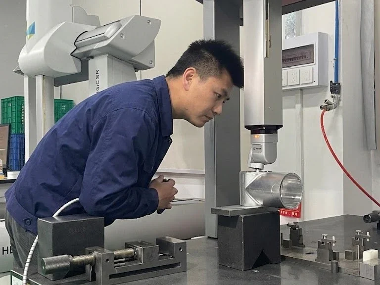 Precision metrology and hygiene-driven CNC turning quality control