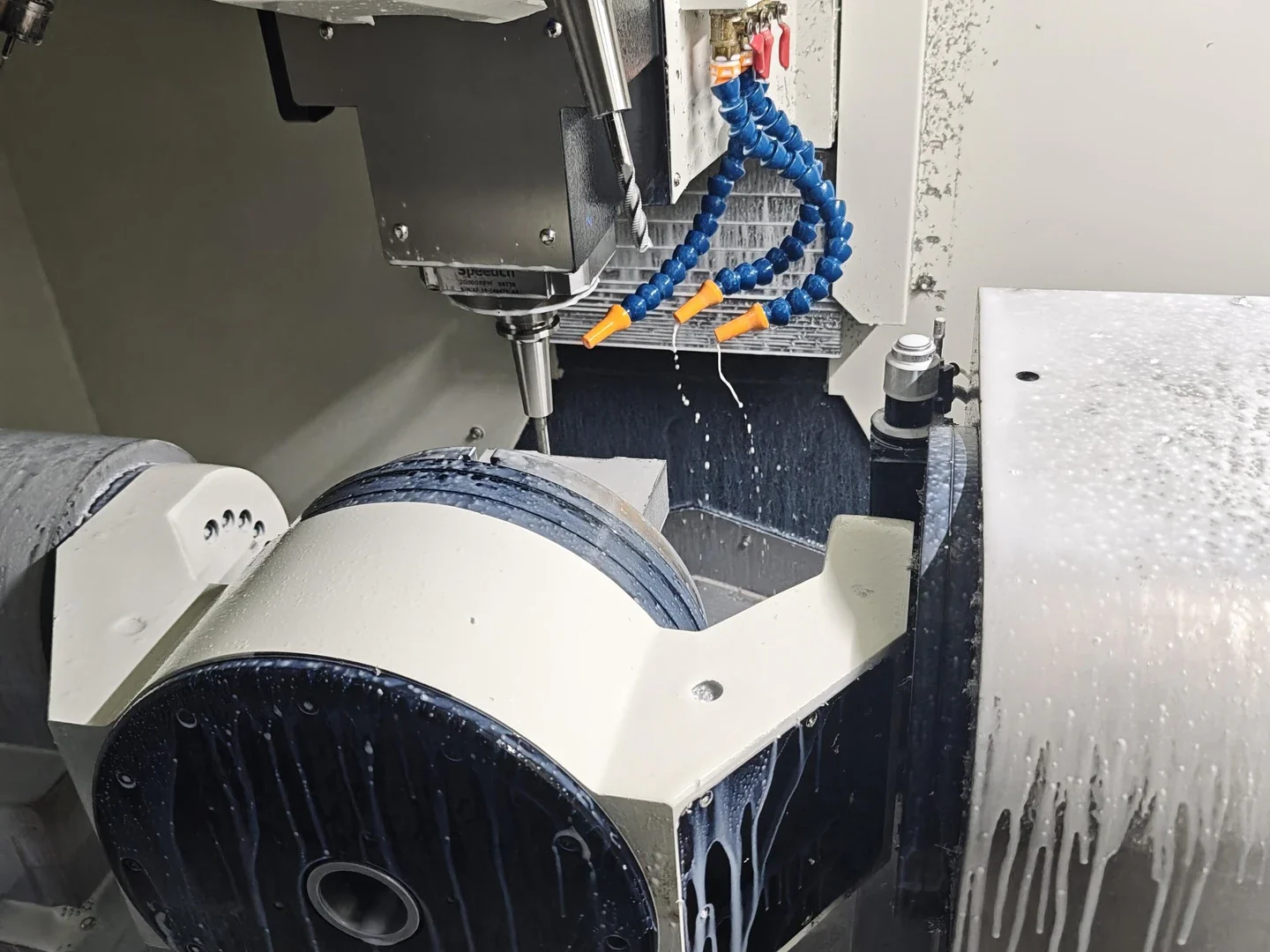 ZSCNC 5-Axis Machining Facility